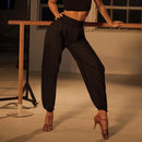 Schwarze Tanzhose – Hochgeschnittene, schmal zulaufende Hose mit Stretchbund und Taschen für lateinamerikanische Salsa-Damen - Schwarz / XS