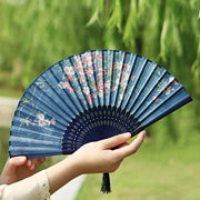 smoothly opening hand folding fan
