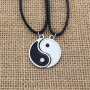 casual party best friend necklaces