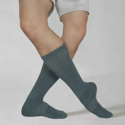 Dancer Socks for Mens Pilates Socks Non-Slip Cotton Elastic Mid-Calf Dancing Socks for Yoga, Fitness, Ballet, Modern Dance - DancerInn Green-D-One-Size